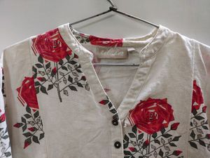 Utsa &#39;M&#39; Size, Floral Khadi Cotton Kurti, With Button Sleeves And Pockets