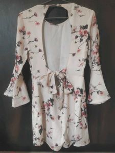 Floral Print Playsuit for girls 🌼🎀🌼