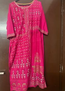 Pink & Gold Printed Kurti