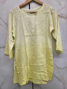 Chikankari Kurti