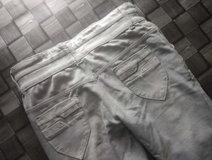 Light Wash Jeans