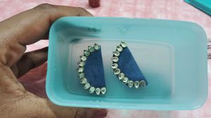 Kundan Stone Earings Blue
