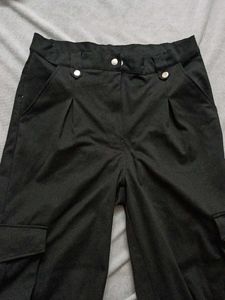 Black Cargo Pant
