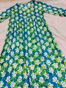 V Neck Kurta Set