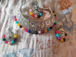 Necklace With Mang Tika And Jumke