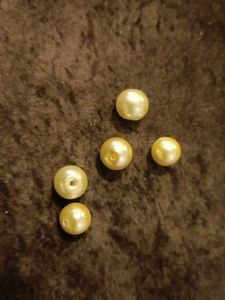 Vintage Pearl Beads - Crafting Supplies