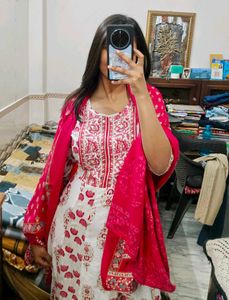 Red &amp; White Printed Kurti Set