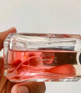 Prada Paradoxe - Partial