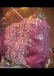 New Pakistani Suits Set With Beautiful Embroidery