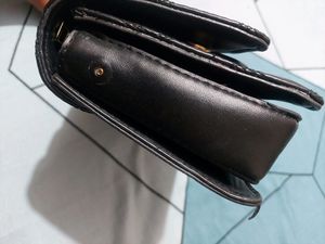 Quilted Black Bag/Clutch 👝♠️