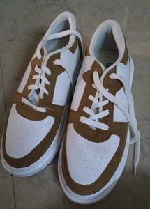 Stylish White &amp; Brown Sneakers