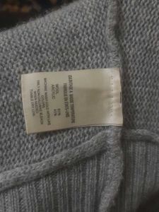 Grey Quarter Sleeves Sweater