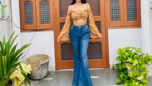 Bell Sleeves Crop Top
