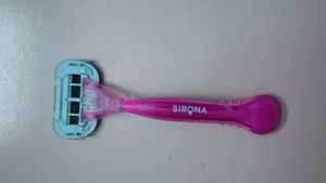 Full body Hair Removal Razor 🪒 And Eyeliner