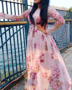 Beautiful Organza Frok