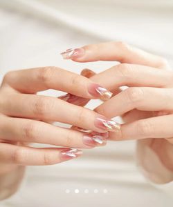 New Press-On Nails With Serum, Scrunchie And Pouch