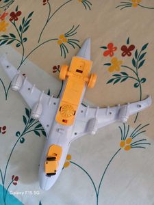 TOY Battery Operated AEROPLANE FOR 6m TO 3 YEA