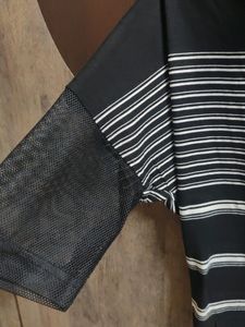 Black Linning Tops