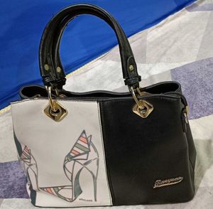 Ladies Handbag - almost New In Condition