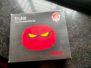 Truke BTG 3 True Wireless Earbuds