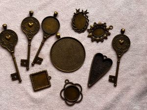 Vintage Unique Bezels for Resin Art
