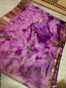 unique saree with blouse just wear an look gorgeou