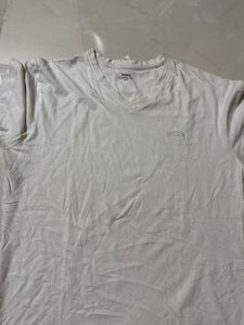 MAX V-Neck T-Shirt