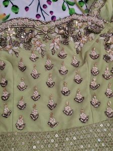 I Am Selling 4 Piece Weeding Suit