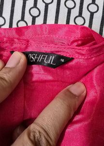 Elegant Pink Embroidered kurta