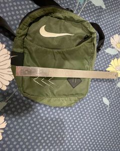 Nike Heritage Crossbody Bag Olive Green