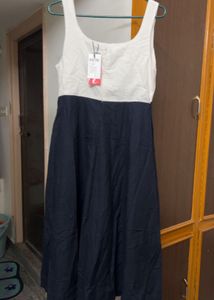 Elegant Two-Tone Dress