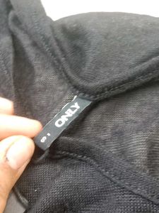 Black T-shirt