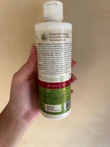 Mamaearth Onion Hair Oil