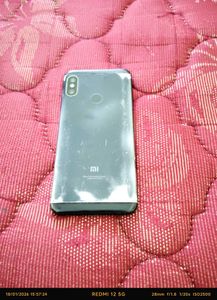 Redmi 6 pro 4gb ram 64gb rom