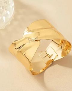 Gold-Plated Bangle-Style Cuff Bracelet🎀