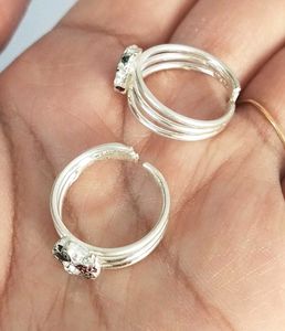 Pure Silver Flower Toe Rings