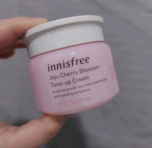 Korean Innisfree Cream For Skin Whitening