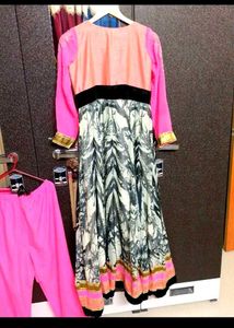 Elegant Gown Set 🩷🖤