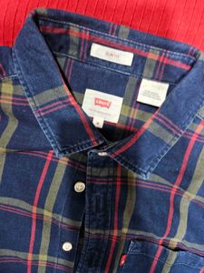 Levi&#39;s Men Plaid Shirt