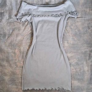 H&amp;M ribbed Off-Shoulder Dress