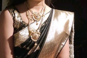 Black Saree With Blouse