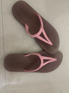 RICO CHUU Pink Thong Sandals