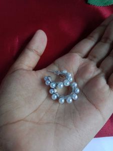 Pearl earring✨