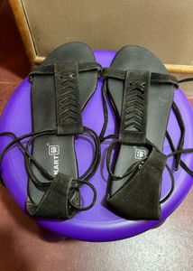 Women’s Flats - Black