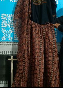 Sarara Suit