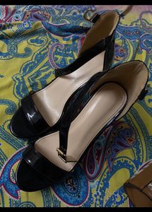 Black Platforms