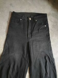 H&amp;M Flare Jeans