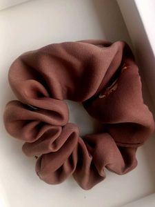 📿🟤Premium SiLK Scrunch 🙆🏻‍♀️🧸
