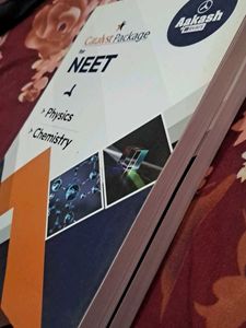 Aakash BYJUS Catalyst Pakage For Neet