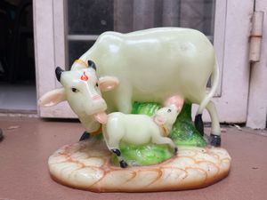 New Marble Cow and Calf Statue